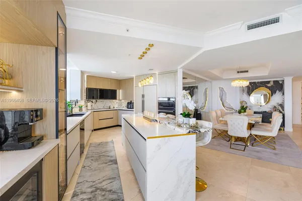 $15,500 | 848 Brickell Key Drive, Unit 1601, Miami, FL 33131