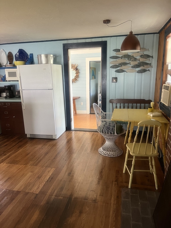 127 Swifts Beach Road Wareham, MA 02571 - Photo 4 of 18
