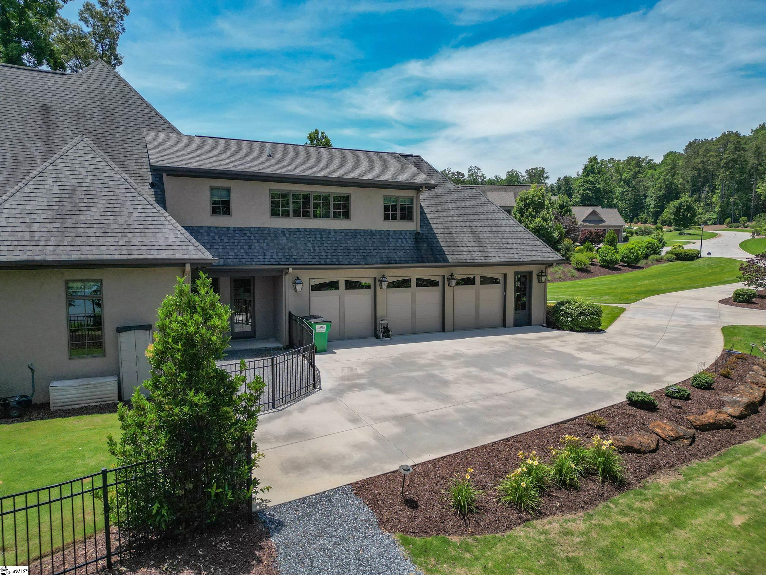 3021 Rock Point Drive Seneca, SC 29672 - Photo 45 of 46