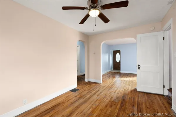 $189,900 | 2109 Wood Avenue, New Albany, IN 47150