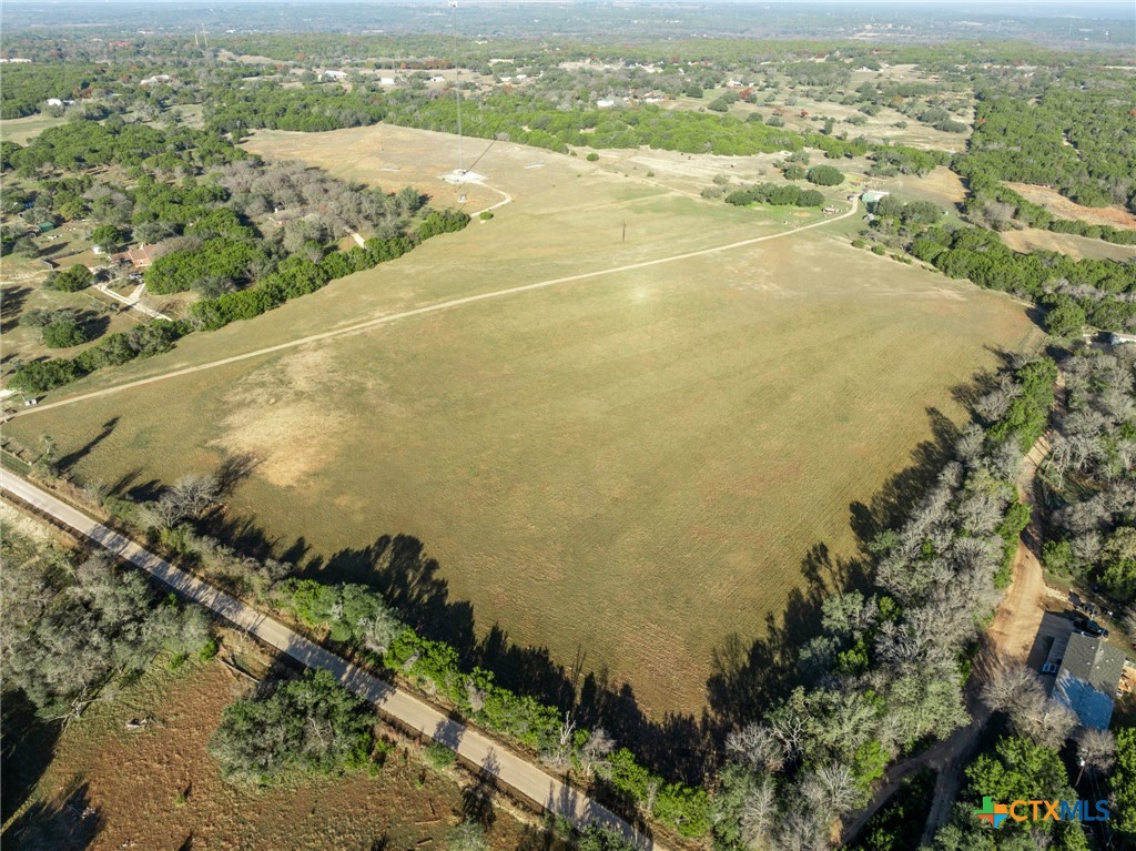 853 County Road 4390 Kempner, TX 76539 - Photo 14 of 43 view of city and ocean