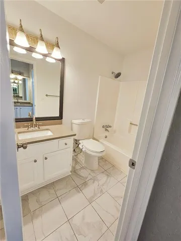 $2,500 | 131 Willow Stream Court, Roswell, GA 30076