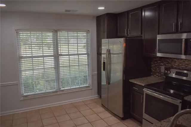 $2,500 | 131 Willow Stream Court, Roswell, GA 30076