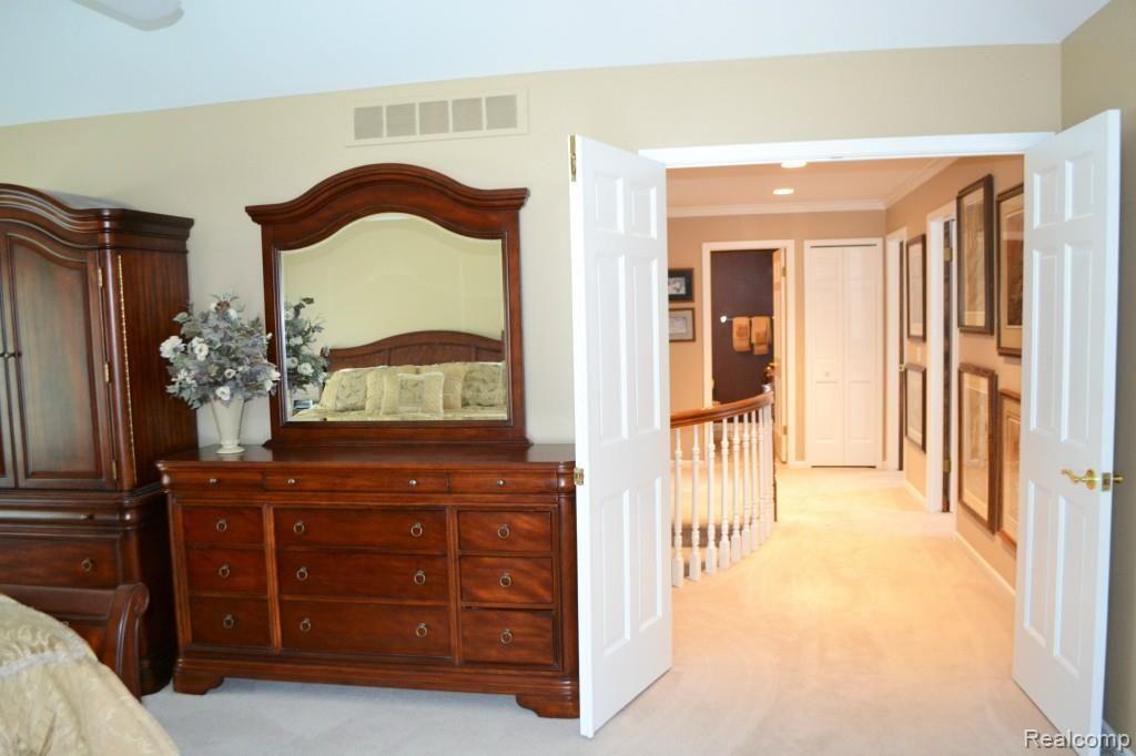 1708 Old Homestead Drive Rochester Hills, MI 48306 - Photo 36 of 55