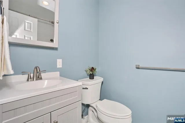 a close view of a bathtub in a bathroom