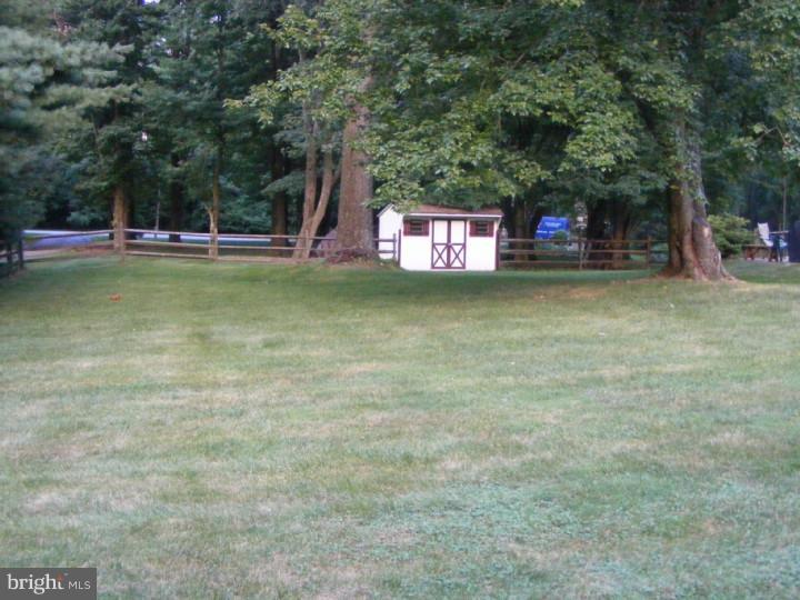 103 Ridgewood Circle Downingtown, PA 19335 - Photo 21 of 25 Gallery Image 21