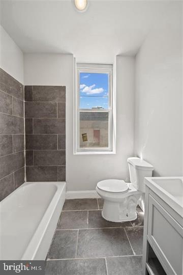 2316 North 9th Street, Unit 1 Philadelphia, PA 19133 - Photo 7 of 12 Bathroom angle 2