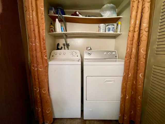 $192,500 | 3406 Seine Court, Hazel Crest, IL 60429