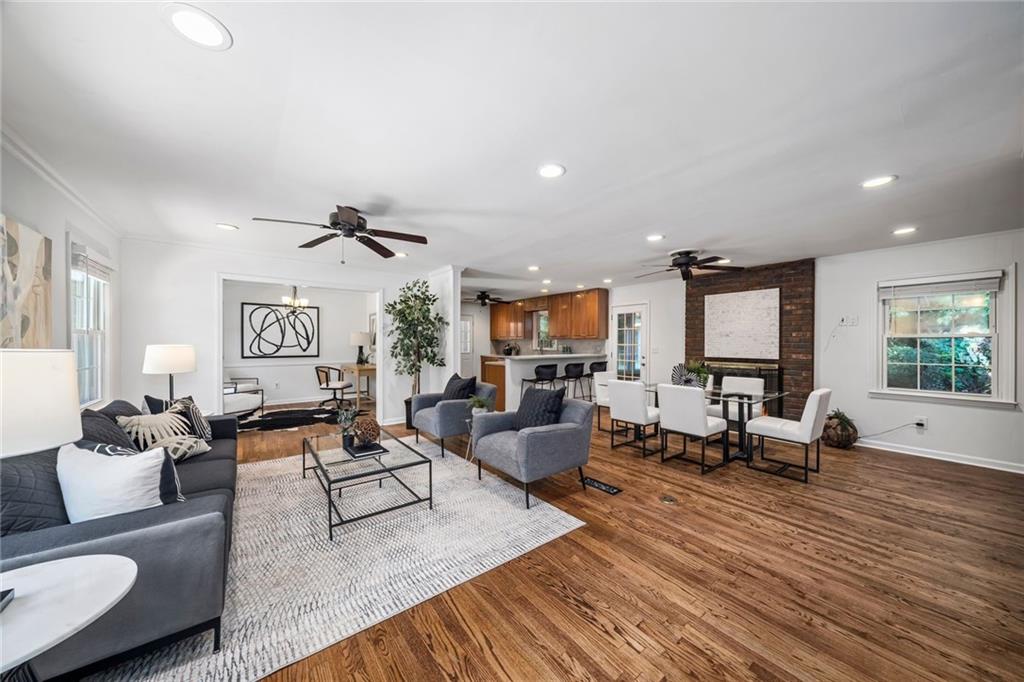 2690 Millwood Court Decatur, GA 30033 - Photo 4 of 45