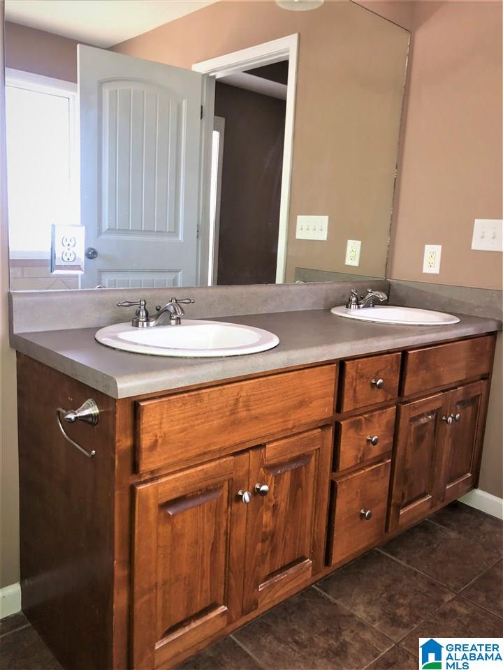 184 Ridgecrest Drive Oxford, AL 36203 - Photo 36 of 39
