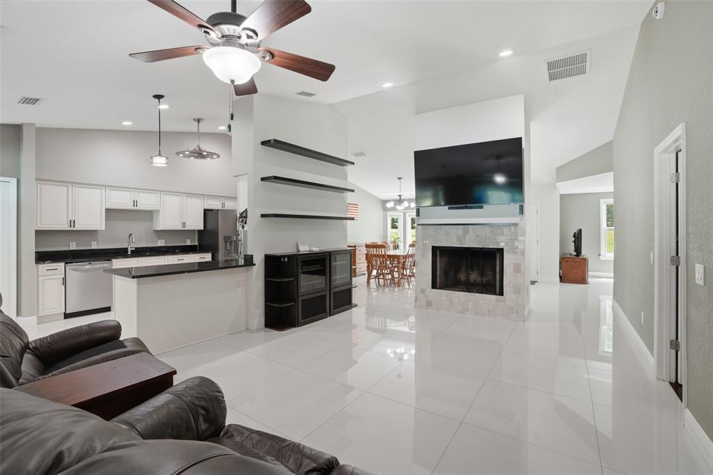 130 East Bahama Road Winter Springs, FL 32708 - Photo 15 of 48 Gallery Image 15