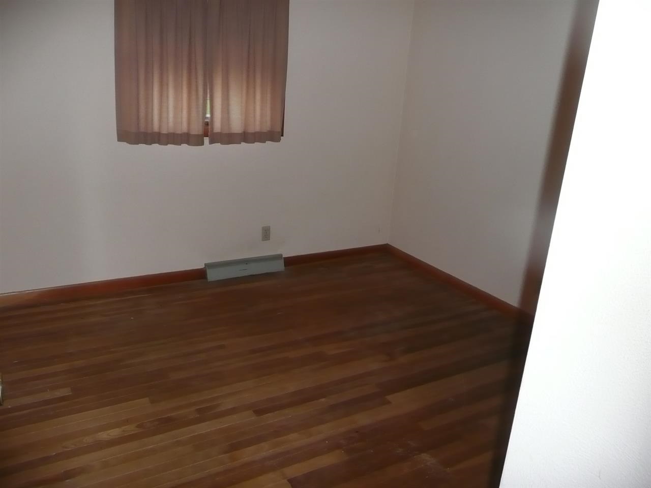 58276 Pear Road South Bend, IN 46619 - Photo 9 of 21 Gallery Image 9