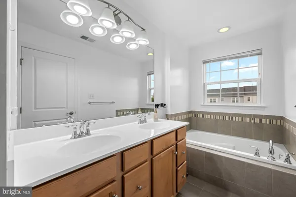 $499,999 | 24 Chamberlain Court, Glen Mills, PA 19342