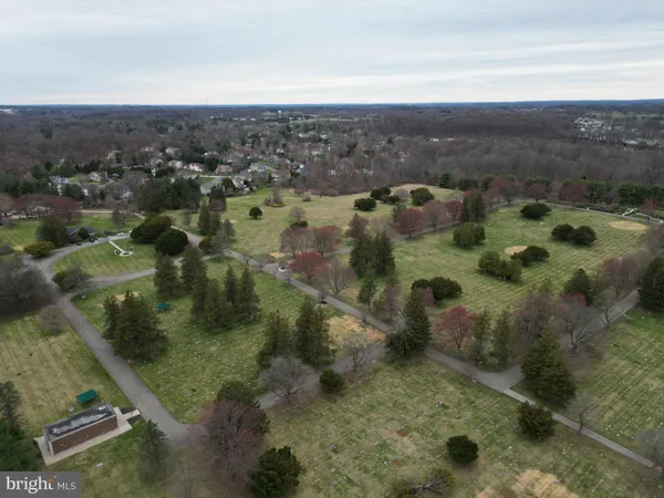 $499,999 | 24 Chamberlain Court, Glen Mills, PA 19342