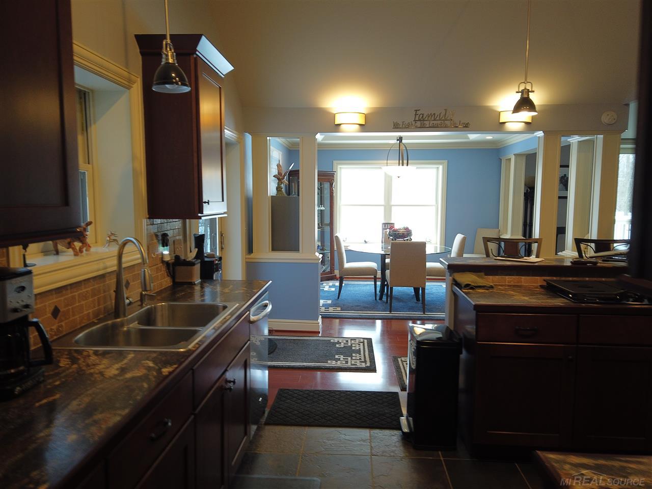 508 West Sutton Road Lapeer, MI 48446 - Photo 7 of 71