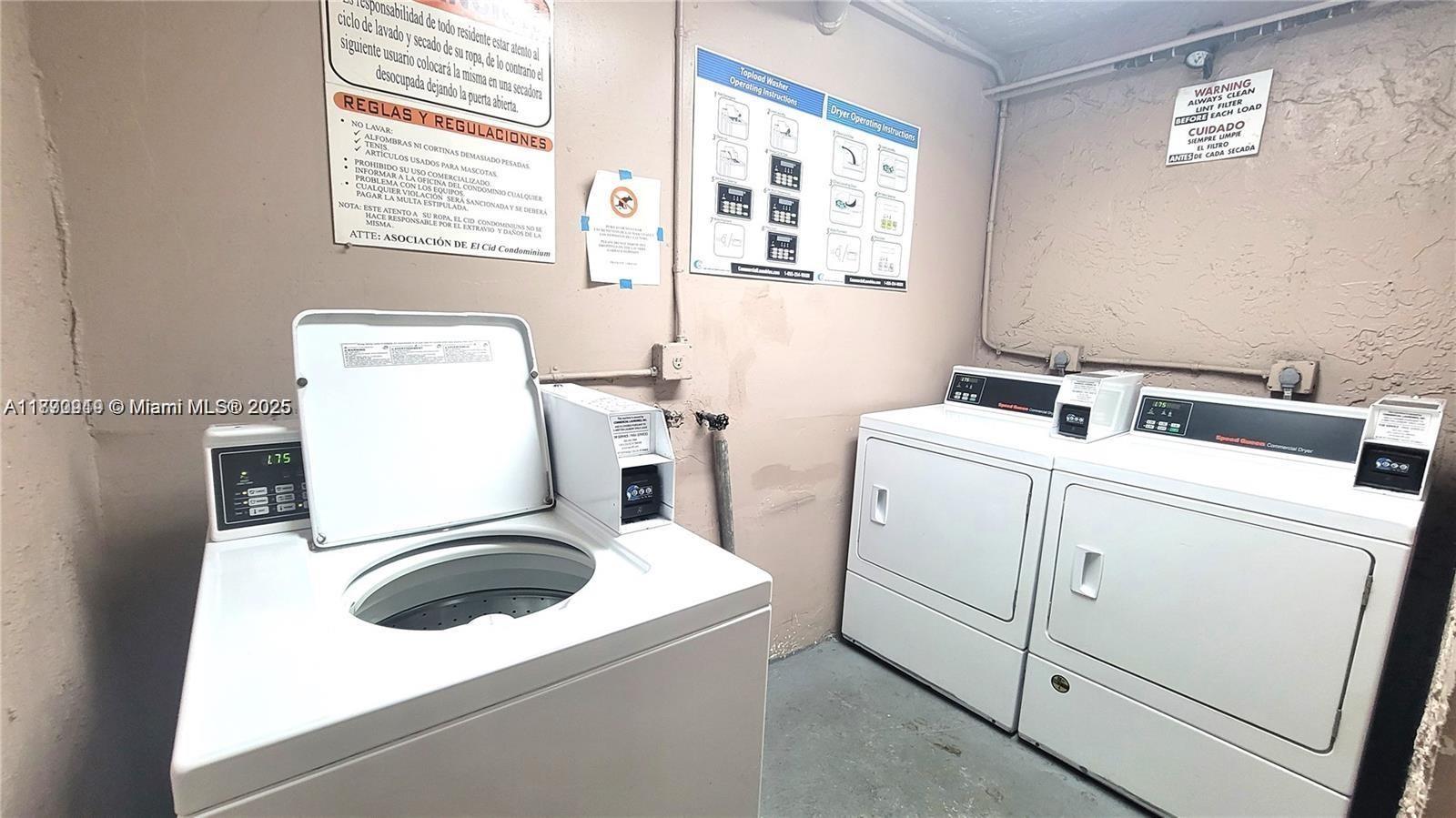 5201 Northwest 7th Street, Unit 609W Miami, FL 33126 - Photo 7 of 11 a utility room with dryer and washer