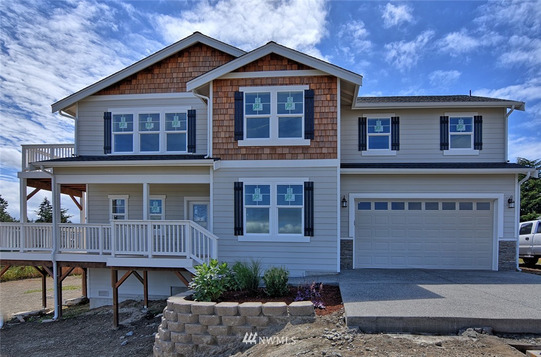 7207 Upper Ridge Road Everett, WA 98203 - Photo 1 of 23 Gallery Image 1