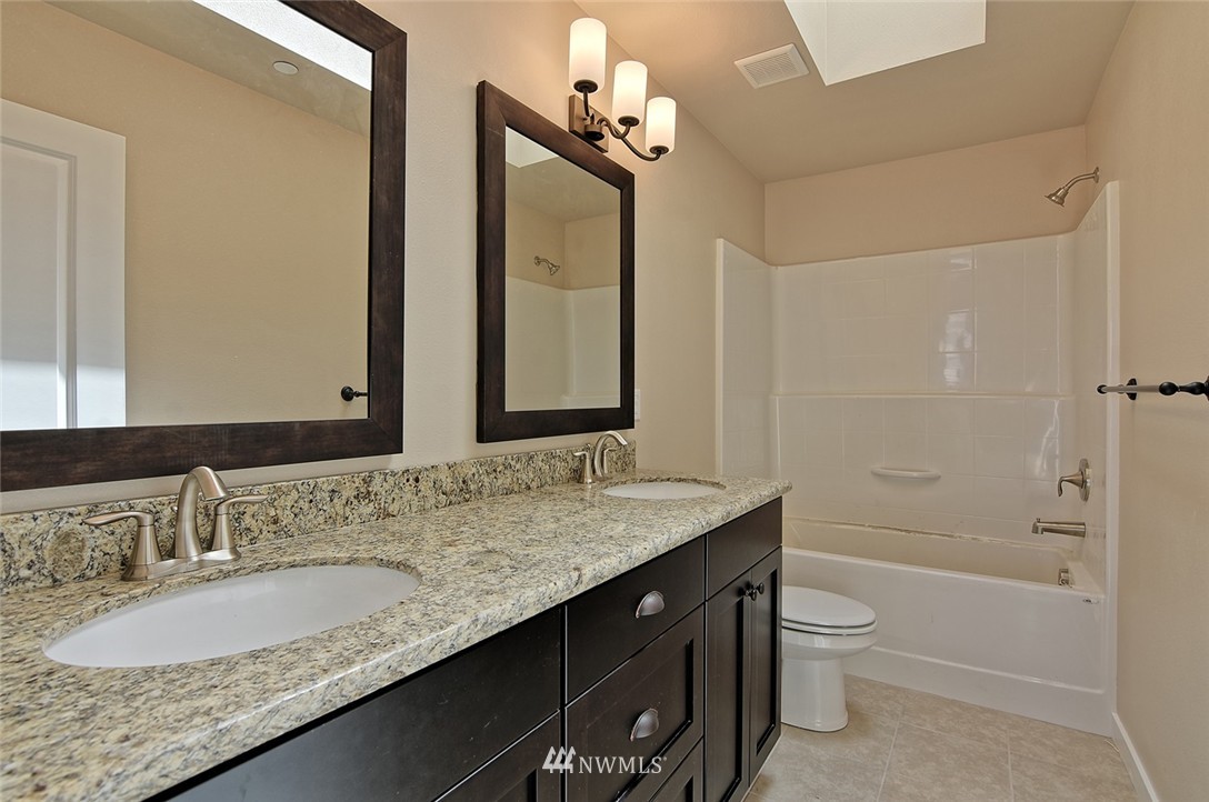 7207 Upper Ridge Road Everett, WA 98203 - Photo 16 of 23 Gallery Image 16