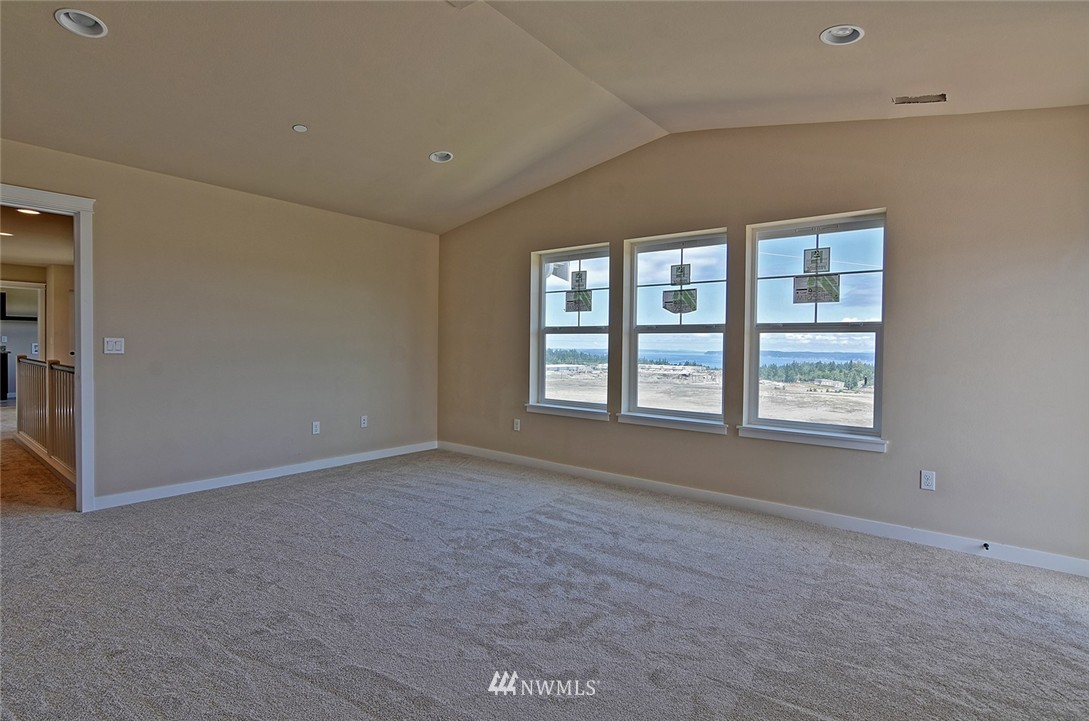 7207 Upper Ridge Road Everett, WA 98203 - Photo 20 of 23 Gallery Image 20