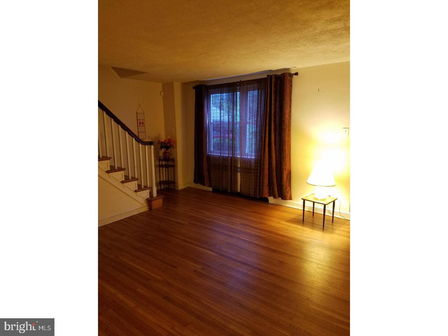 255 Glendale Road Upper Darby, PA 19082 - Photo 3 of 18