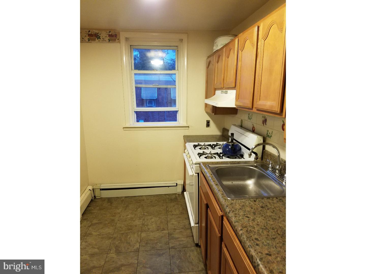 255 Glendale Road Upper Darby, PA 19082 - Photo 9 of 18