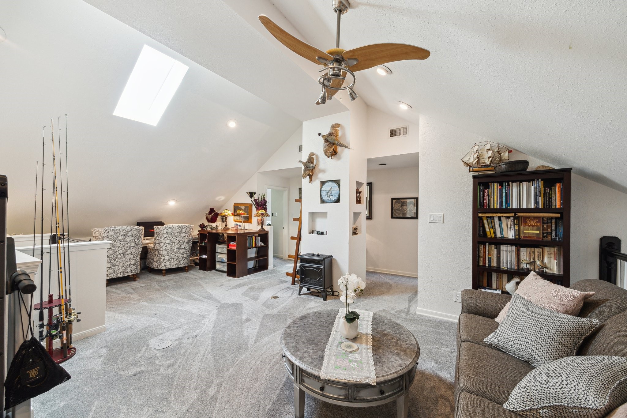 1917 Anchor Way Dickinson, TX 77539 - Photo 32 of 48 GAME ROOM OFFERS BUILT-IN NOOKS AND SKYLIGHT