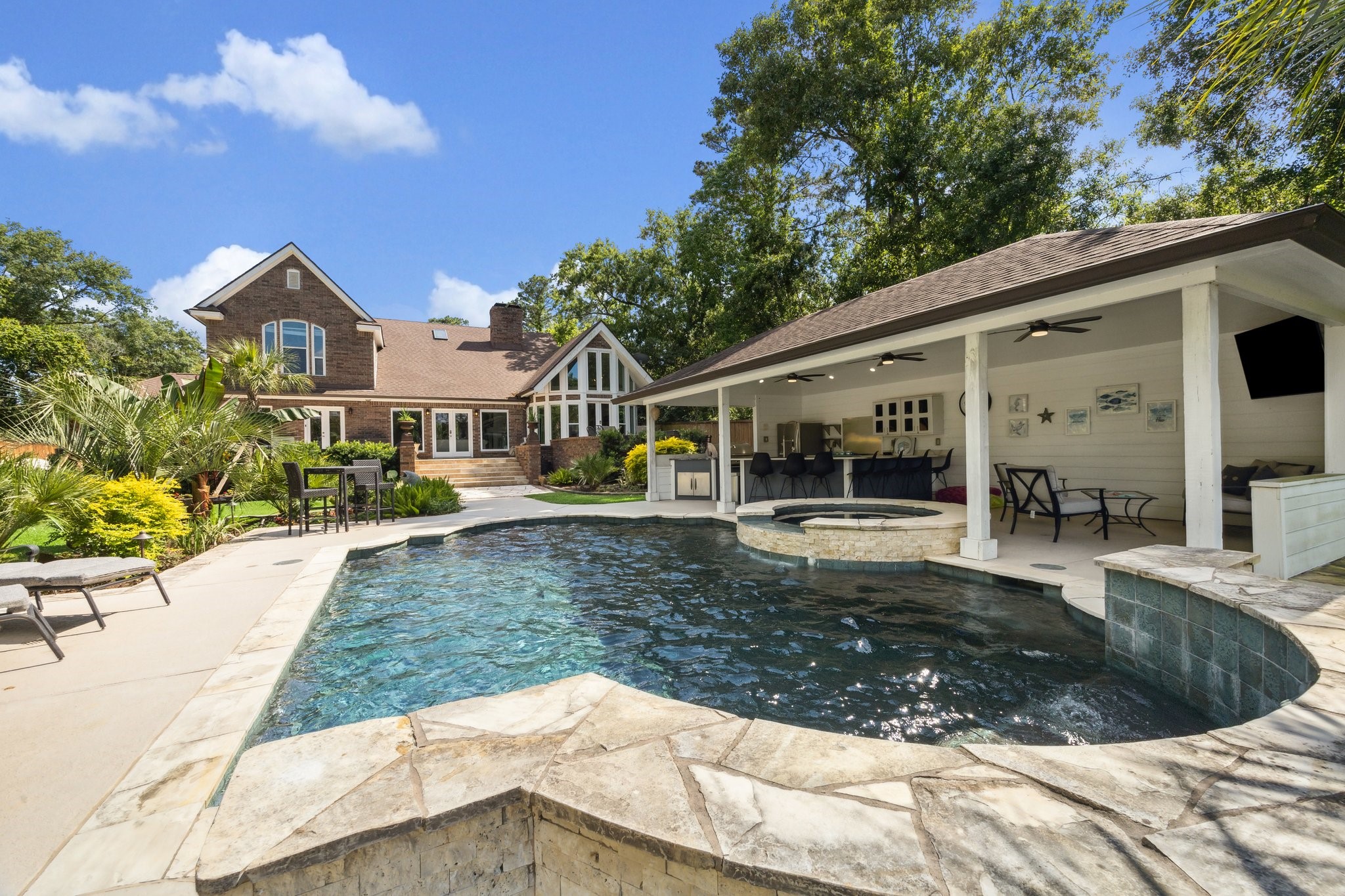 1917 Anchor Way Dickinson, TX 77539 - Photo 4 of 48 STAY REFRESHED IN THE SUMMER MONTHS AND SWIM IN THE HEATED POOL IN THE WINTER!