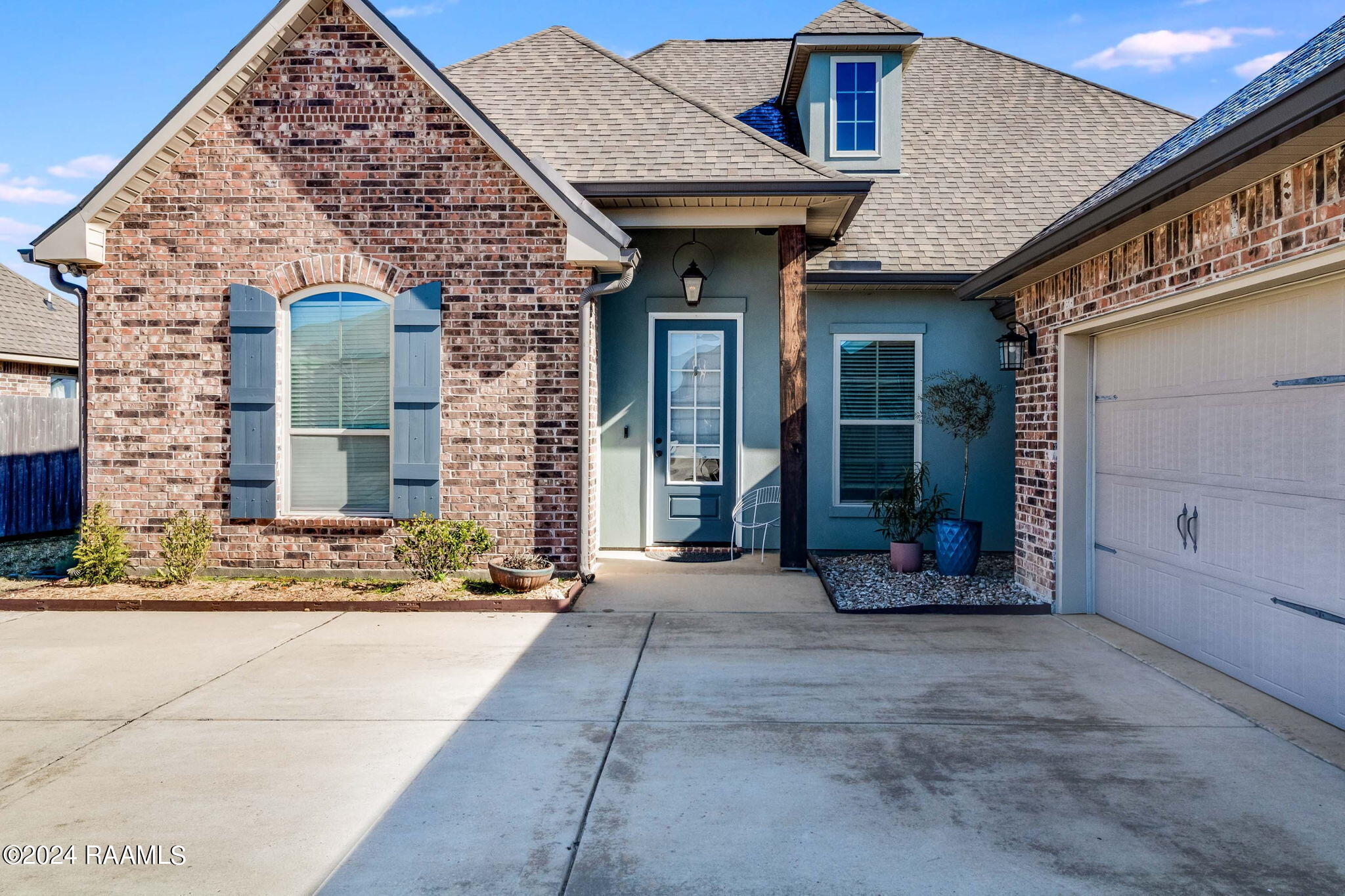 107 Chemet Road Youngsville, LA 70592 - Photo 1 of 28 Gallery Image 1