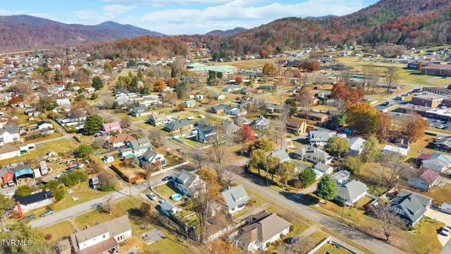 $299,900 | 639 Ohio Avenue, Erwin, TN 37650