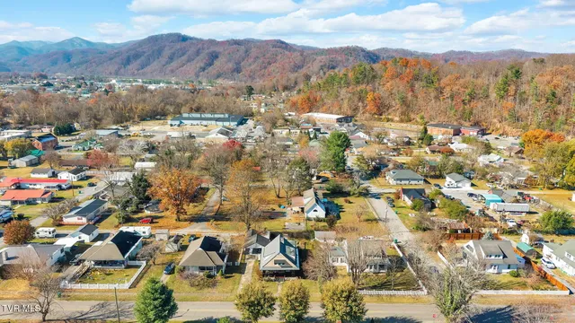 $299,900 | 639 Ohio Avenue, Erwin, TN 37650