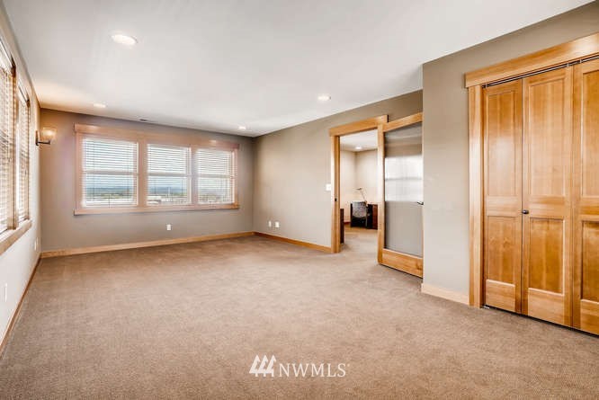 2012 34th Street Everett, WA 98201 - Photo 15 of 25