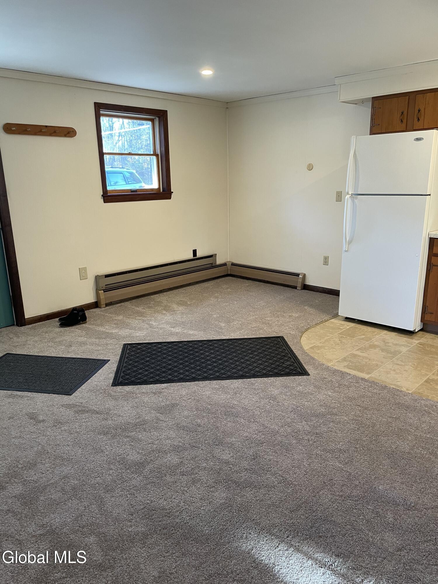 41 Malloy Road Greenfield, NY 12833 - Photo 4 of 19 41MalloyKitch22025