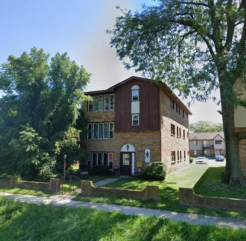 $2,300 | 17313 Lathrop Avenue, Unit 3, Hazel Crest, IL 60429