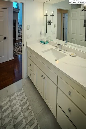 $1,250,000 | 139 Trout Stream Trail, Unit SMOKIES 5, Blowing Rock, NC 28605