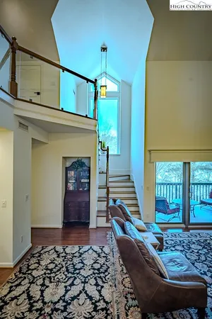 $1,250,000 | 139 Trout Stream Trail, Unit SMOKIES 5, Blowing Rock, NC 28605