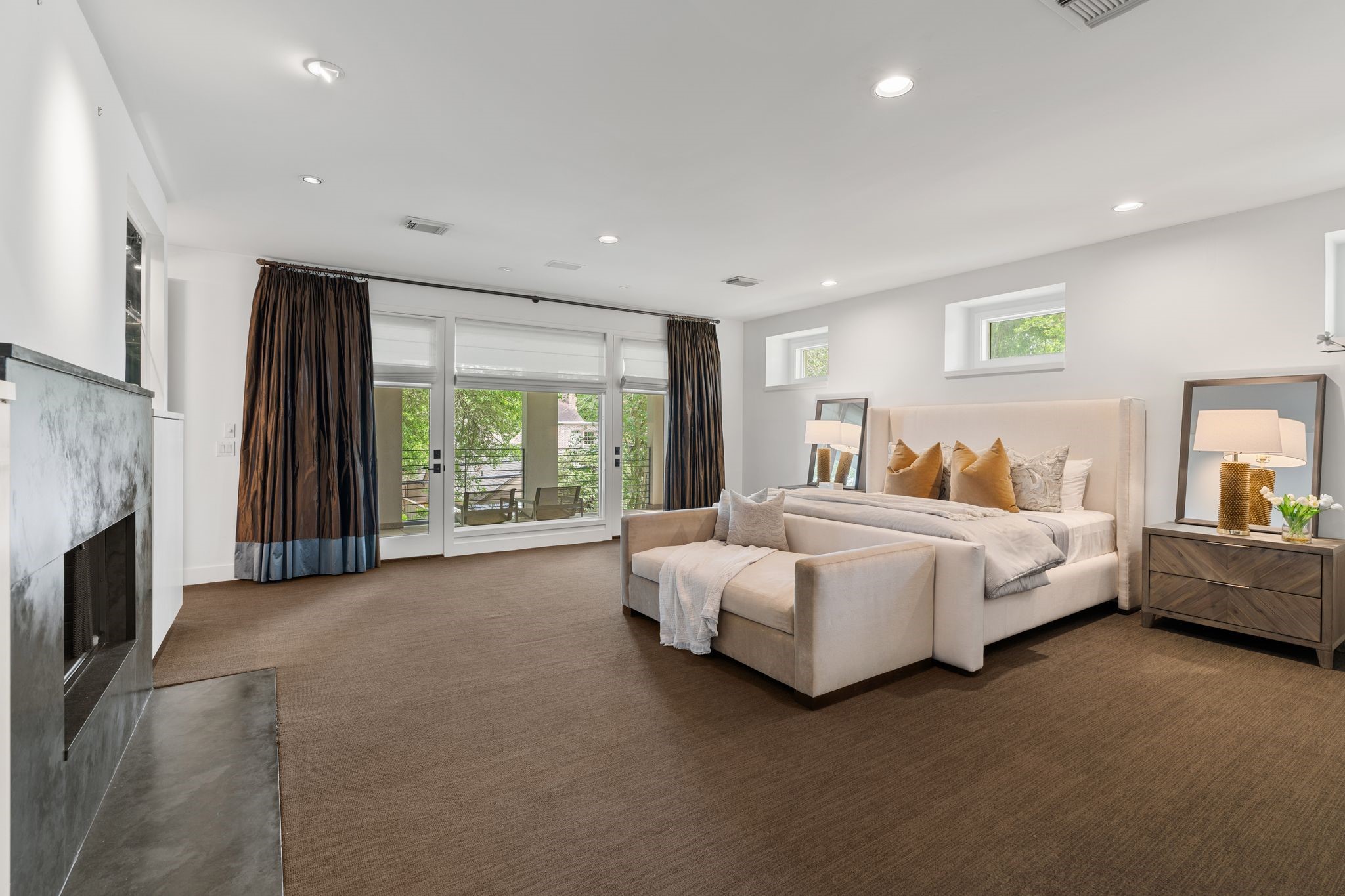 2409 Maconda Lane Houston, TX 77027 - Photo 24 of 40 a bed room with a bed and a large window