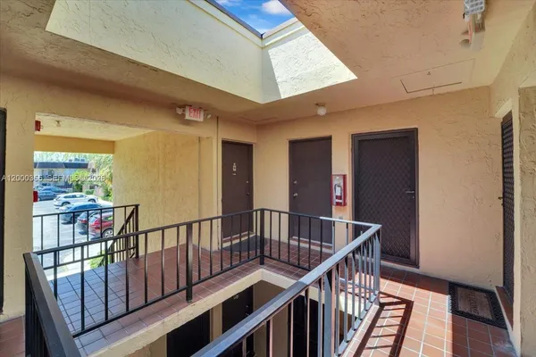 $310,000 | 9009 Southwest 138th Street, Unit 202, Miami, FL 33176