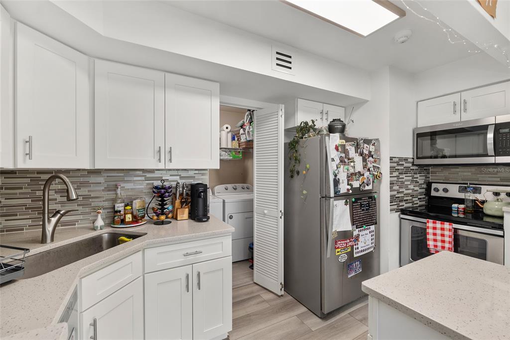 2601 Southwest Archer Road, Unit J339 Gainesville, FL 32608 - Photo 17 of 36