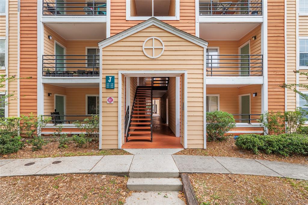 2601 Southwest Archer Road, Unit J339 Gainesville, FL 32608 - Photo 3 of 36