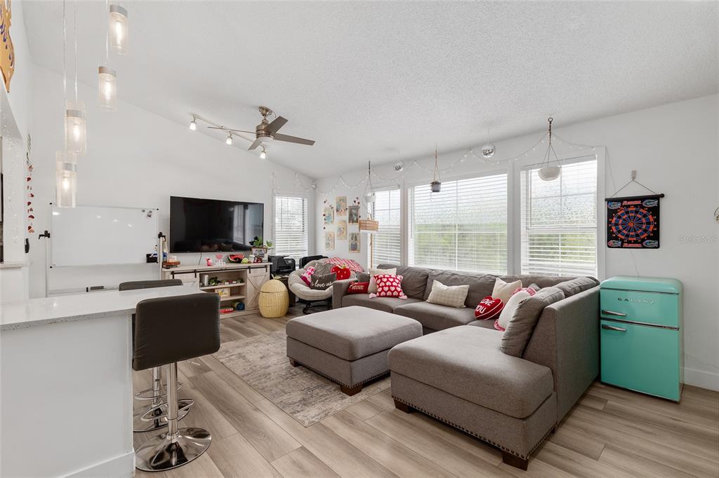 2601 Southwest Archer Road, Unit J339 Gainesville, FL 32608 - Photo 6 of 36