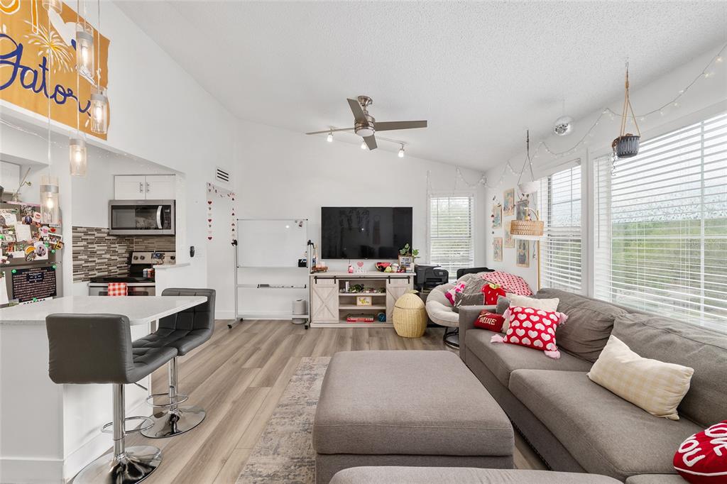 2601 Southwest Archer Road, Unit J339 Gainesville, FL 32608 - Photo 7 of 36