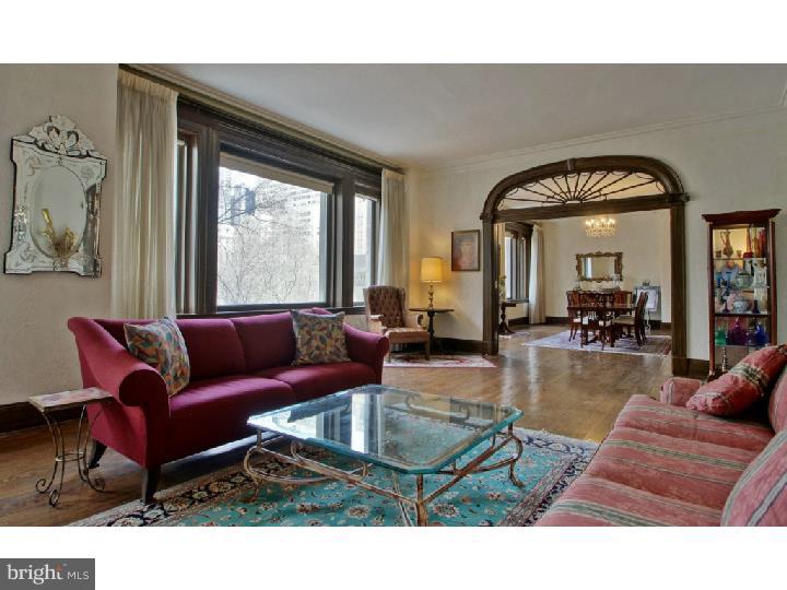 1830 Rittenhouse Square, Unit 4A Philadelphia, PA 19103 - Photo 3 of 8