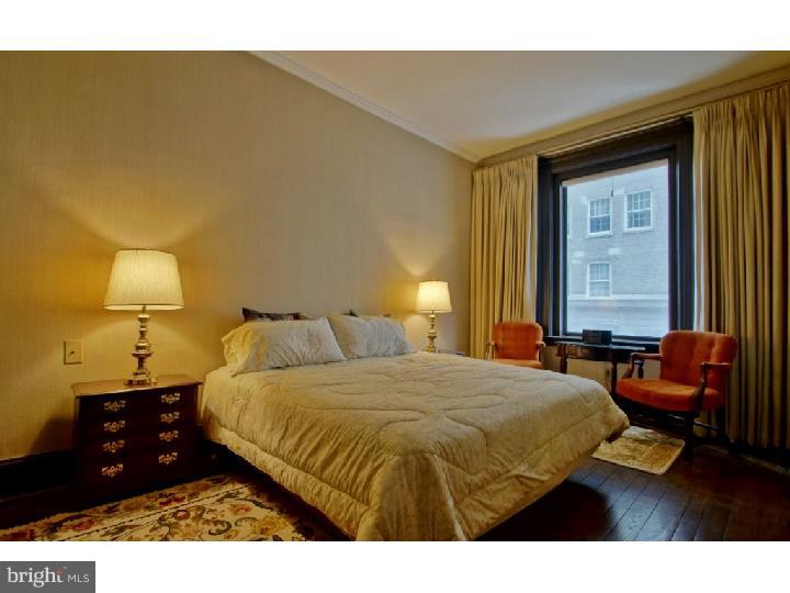 1830 Rittenhouse Square, Unit 4A Philadelphia, PA 19103 - Photo 4 of 8