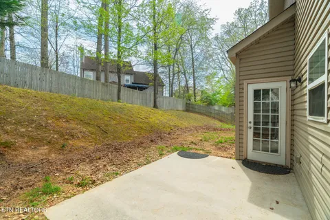 $400,000 | 970 Vicar Lane, Knoxville, TN 37919