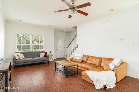 $400,000 | 970 Vicar Lane, Knoxville, TN 37919