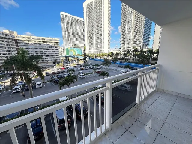 $2,400 | 1849 South Ocean Drive, Unit 409, Hallandale Beach, FL 33009