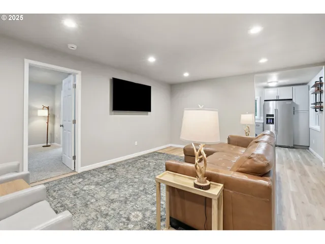 $499,000 | 23595 East Lolo Pass Road, Rhododendron, OR 97049