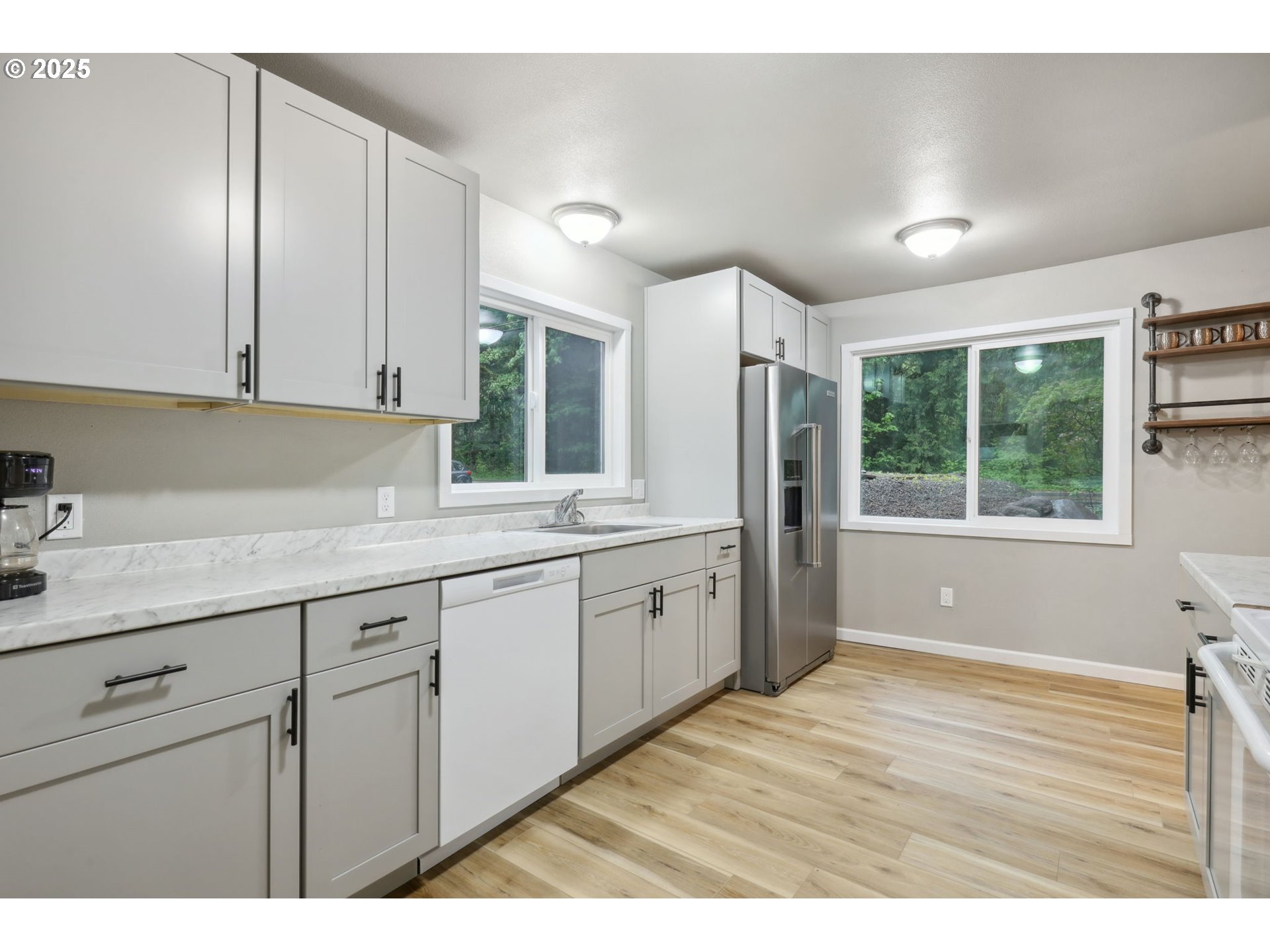 23595 East Lolo Pass Road Rhododendron, OR 97049 - Photo 17 of 46