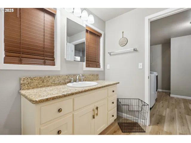 $499,000 | 23595 East Lolo Pass Road, Rhododendron, OR 97049