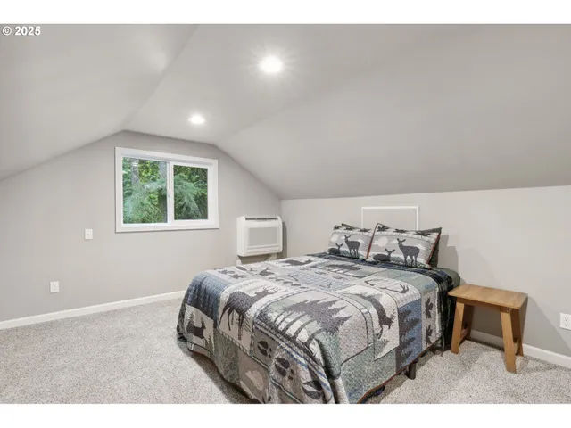 $499,000 | 23595 East Lolo Pass Road, Rhododendron, OR 97049